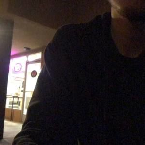 Meet your Posher, Fernando